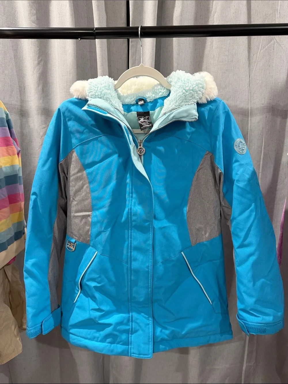 ZeroXposur Turquoise & Gray Girls' Hooded Winter Jacket